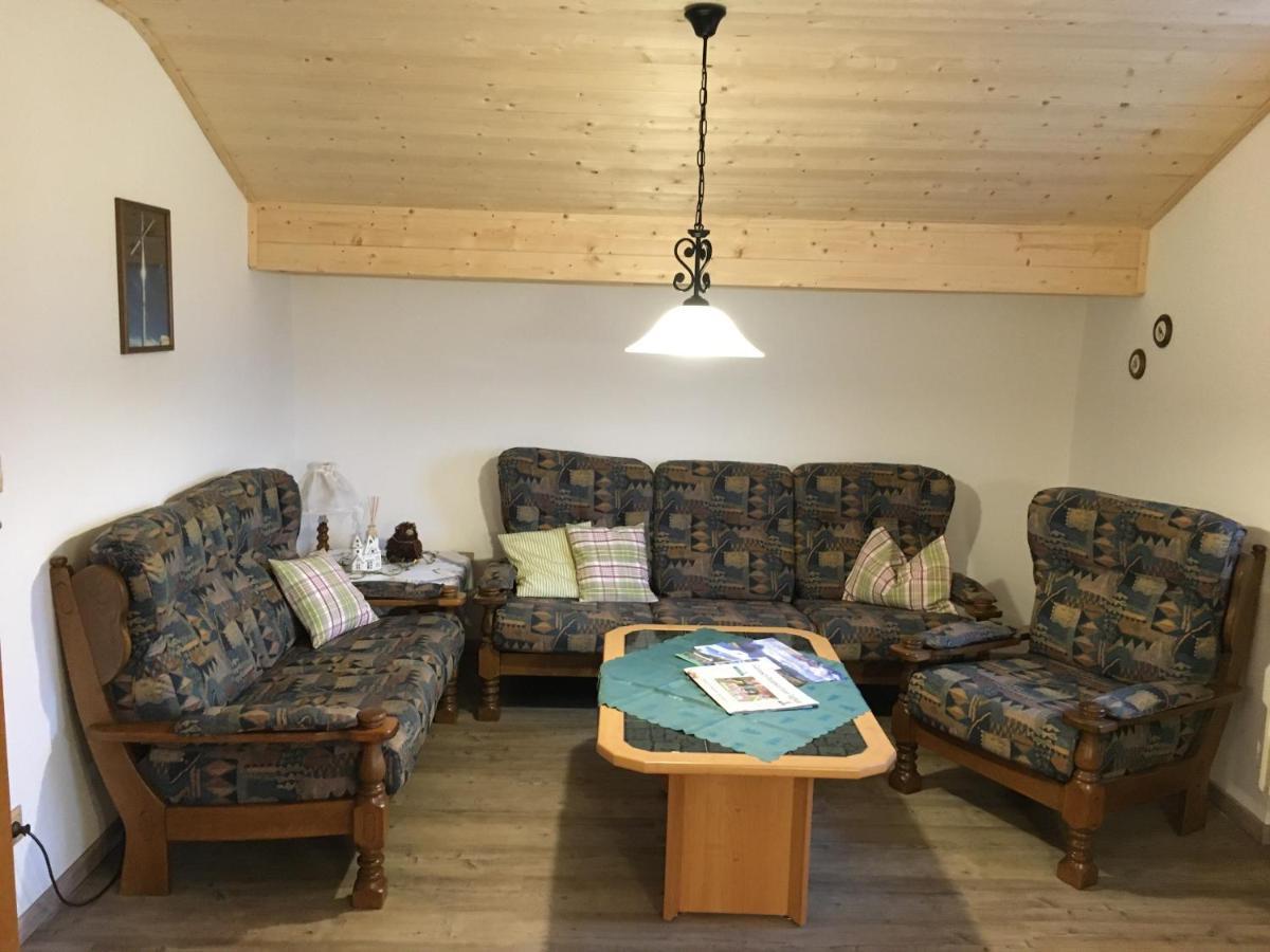 Zum Bergbauer Lägenhet Mittenwald Exteriör bild