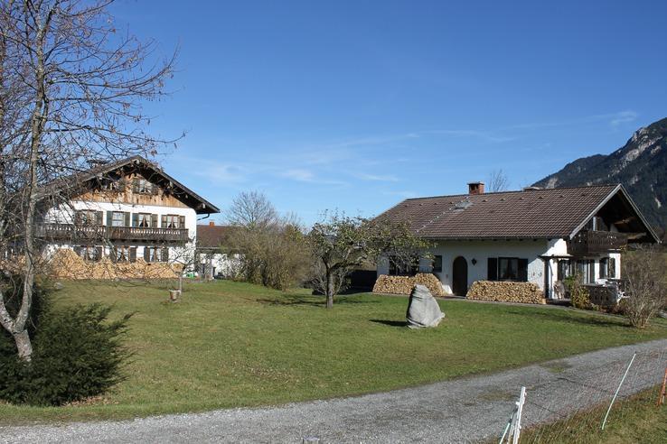 Zum Bergbauer Lägenhet Mittenwald Exteriör bild