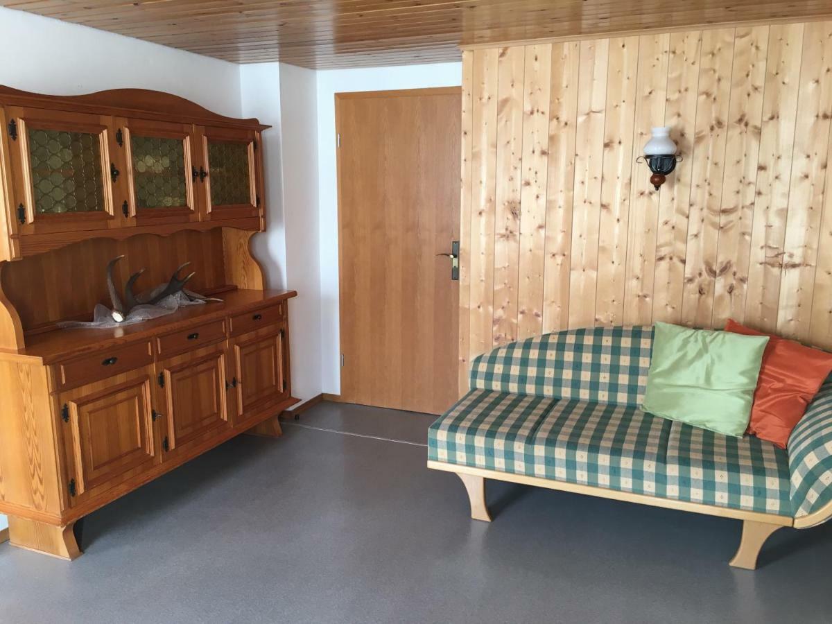 Zum Bergbauer Lägenhet Mittenwald Exteriör bild